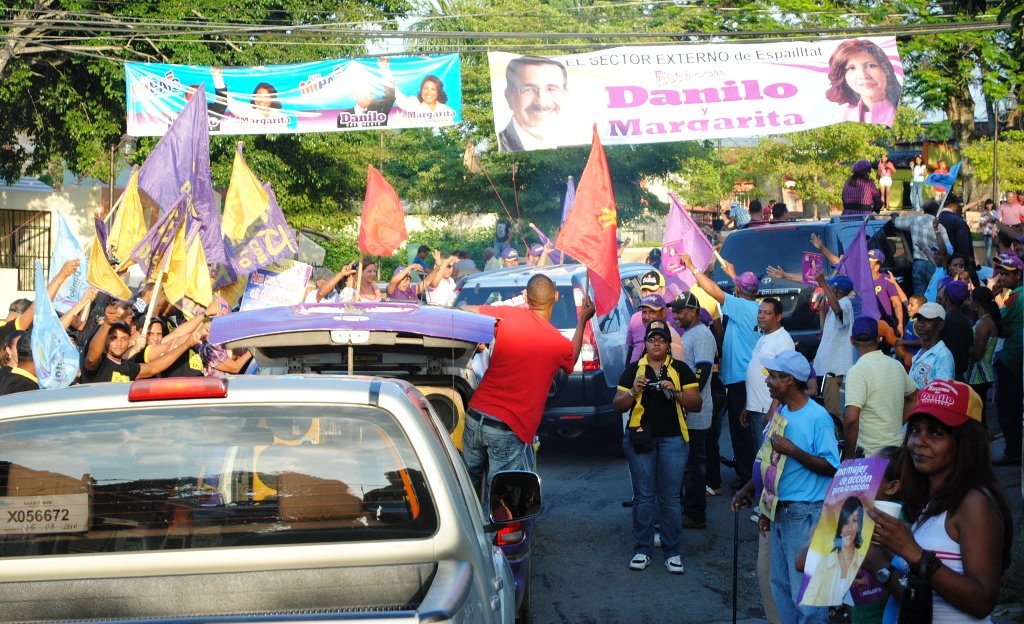 Simpatizantes del PLD se tiran a las calles de Moca